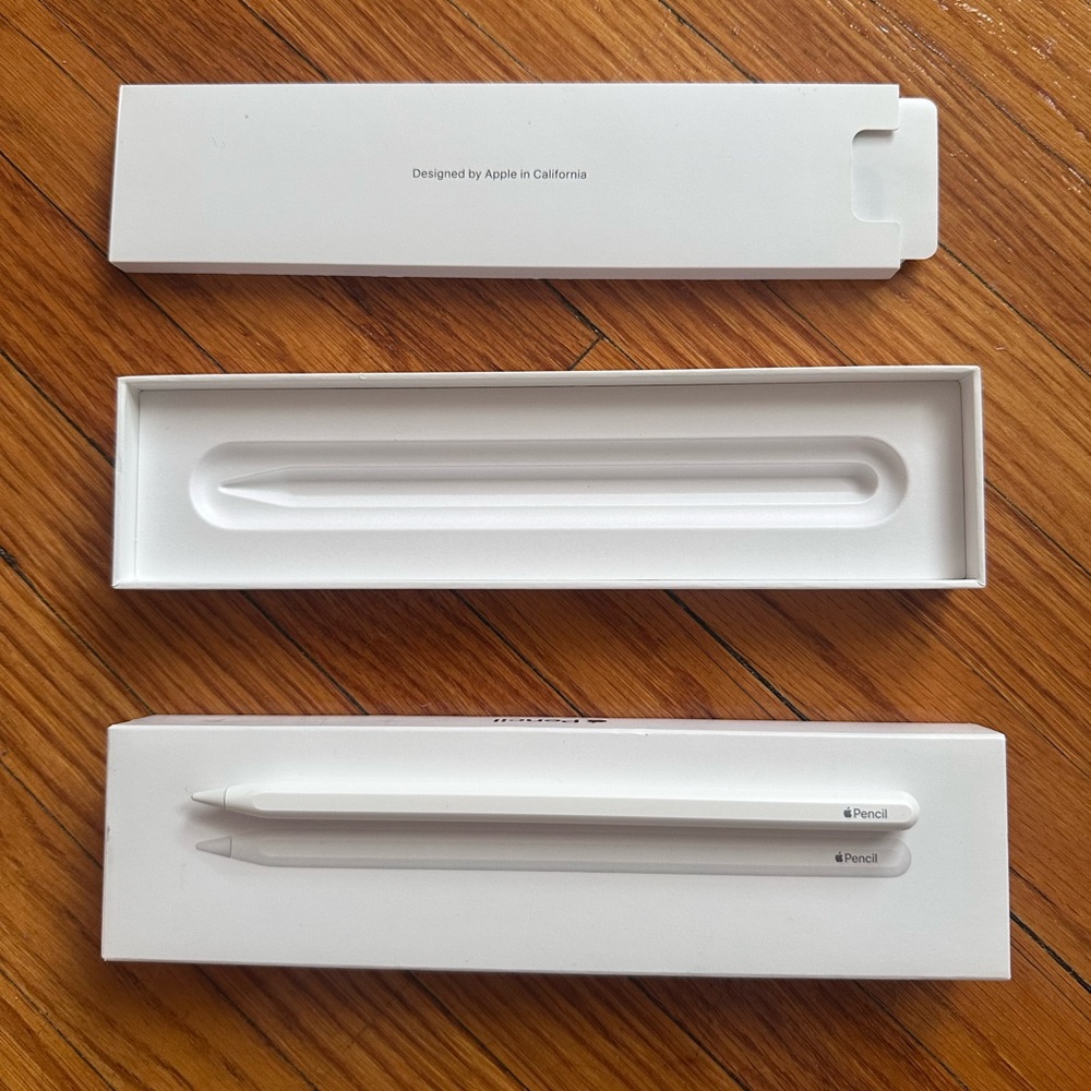 Apple Pencil 2 barely used
